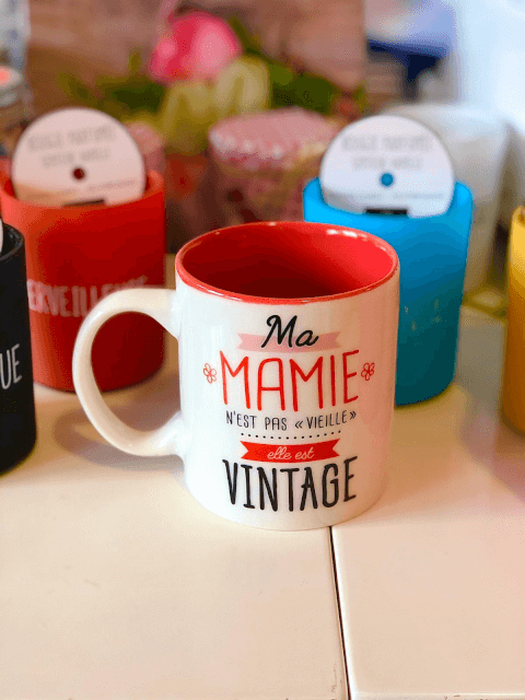 Image Mug Ma Mamy n est pas vieille,elle est vintage